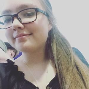 Meet your Posher, Angelica